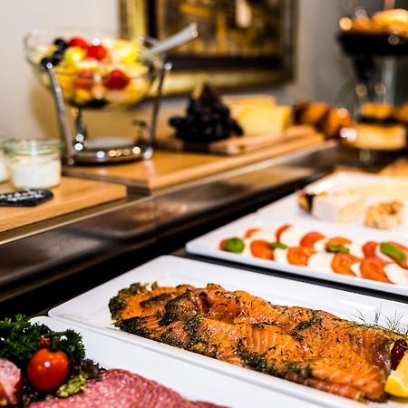 Hotel & Restaurant Schroeder Gross Meckelsen Екстериор снимка